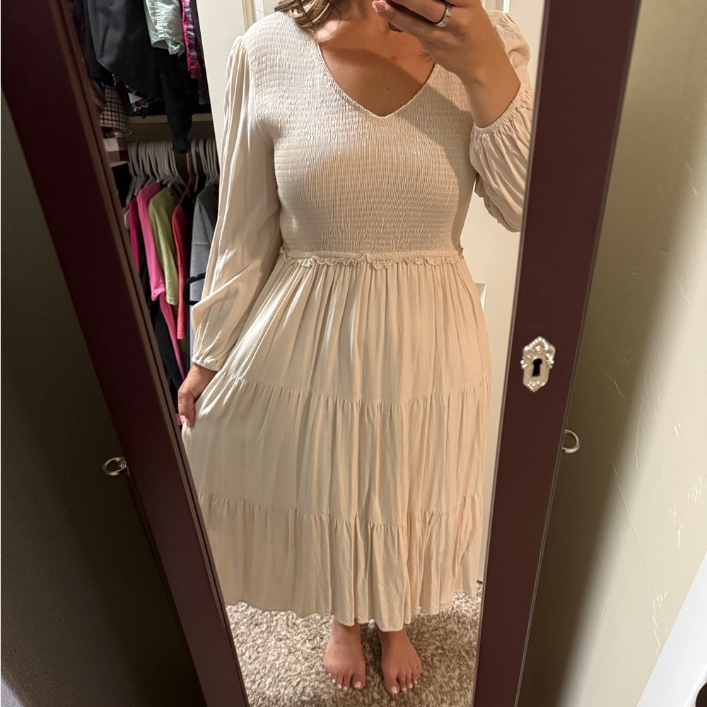 Elegant Cream Midi Dress
